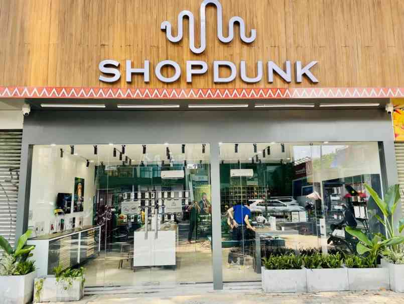 Cửa hàng ShopDunk